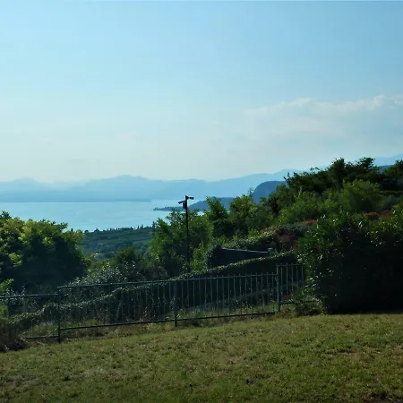Lilli Apartman